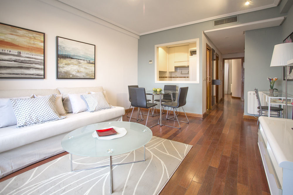 Castilla Luz Deco Apartment *